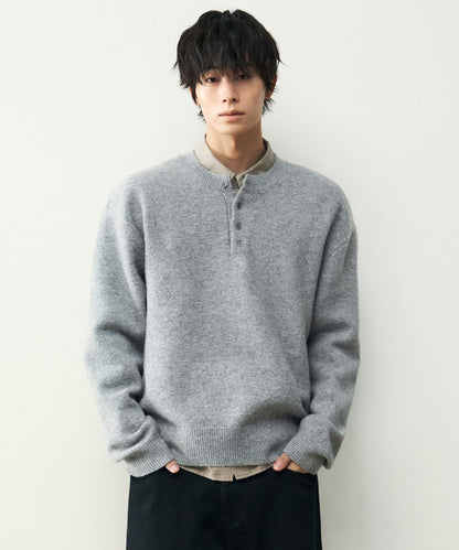 OURDAYZ ウォッシャブル セミクロップド ヘンリーネックニット
