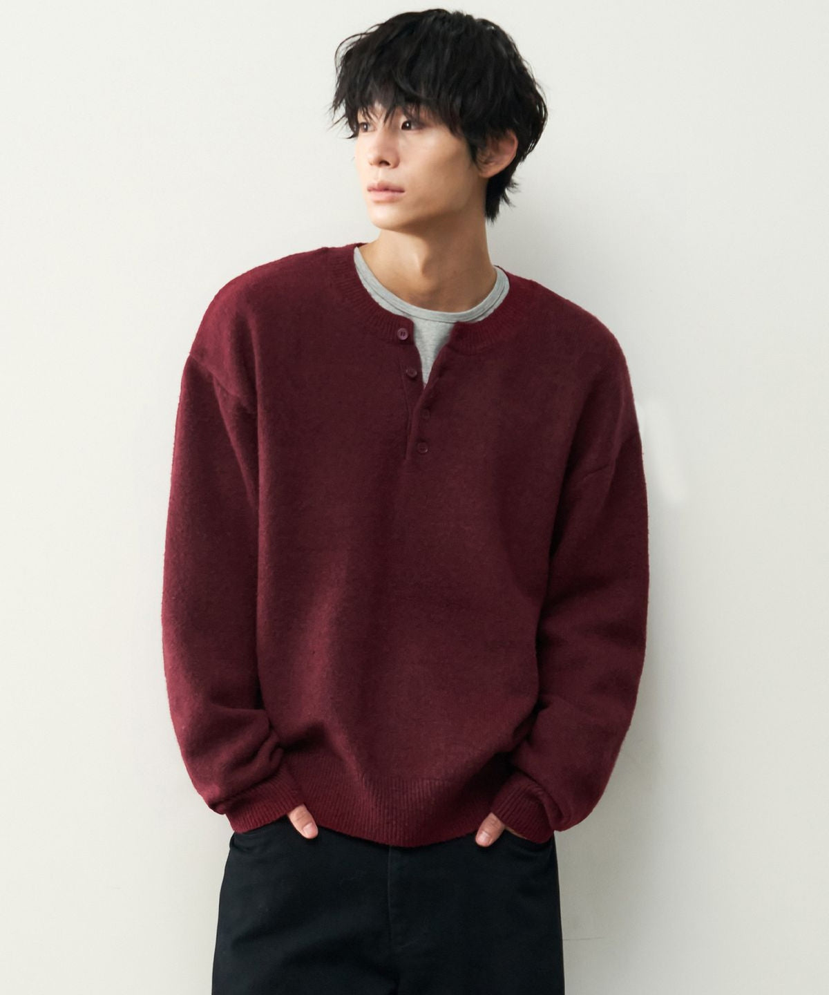 OURDAYZ ウォッシャブル セミクロップド ヘンリーネックニット