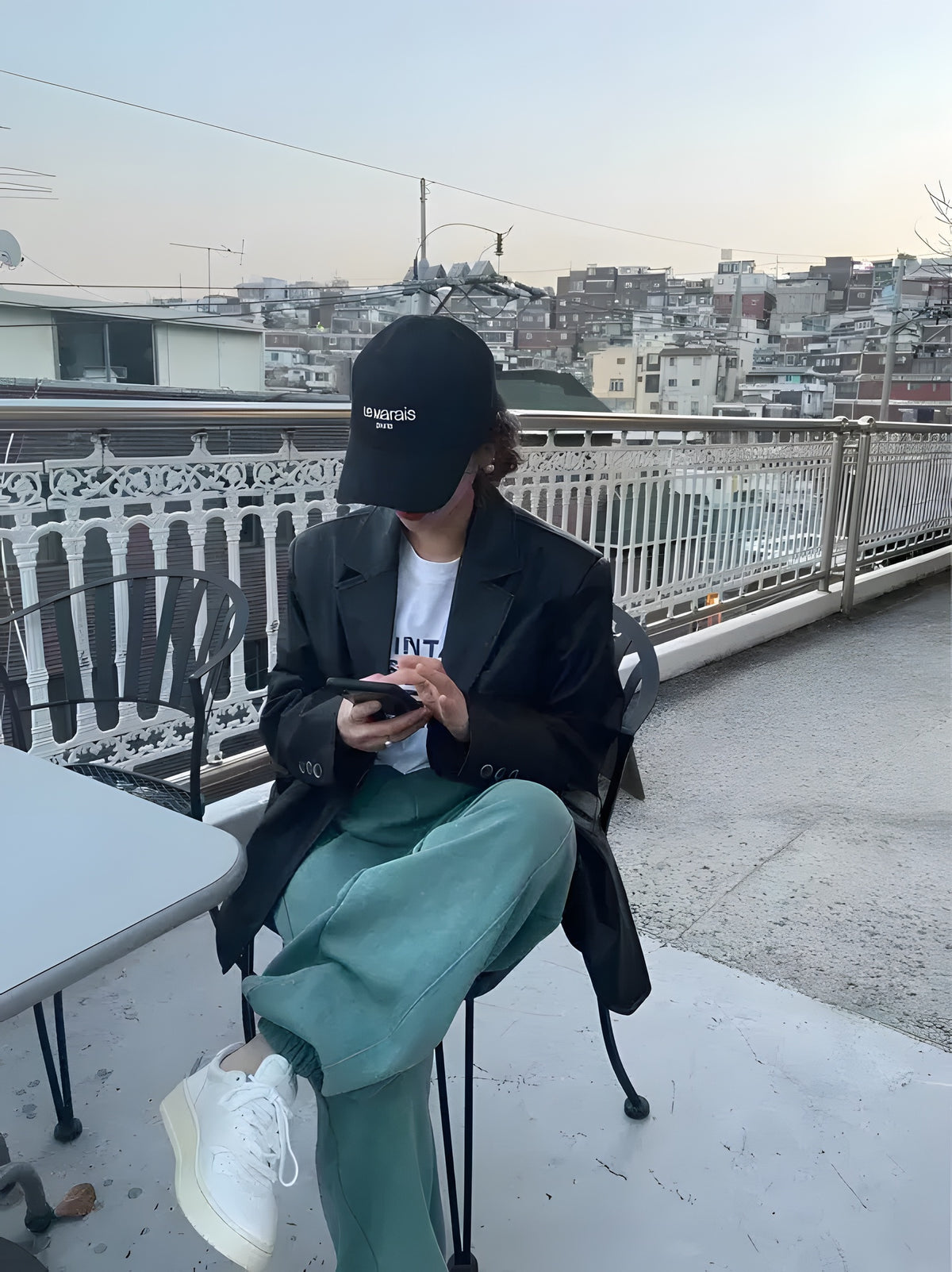 ジャケット ブラック・ブルー